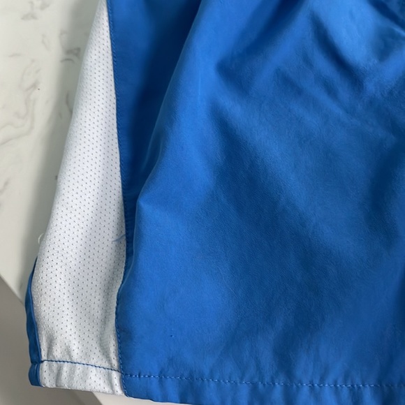 Blue Nike shorts - Picture 3 of 8